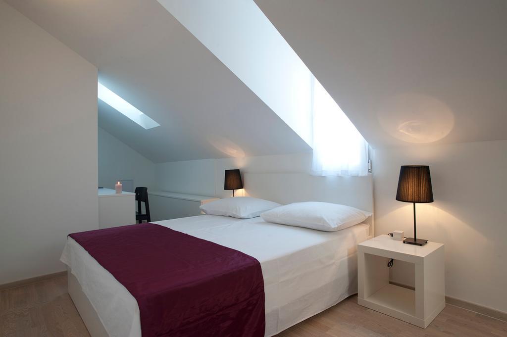 Attic Apartments Спліт Номер фото
